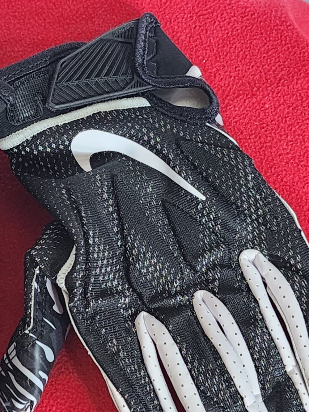 Nike Superbad NFL Officially Licensed Game Issued Receiver Football Gloves 2XL - Picture 5 of 16